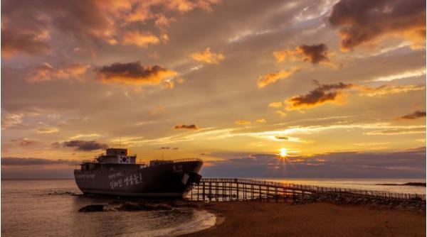 영덕 블루로드 전 구간에서 만나는 일출의 감동 기사 이미지