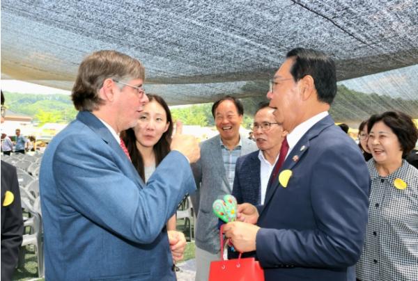 감자 종주국’페루대사, ‘감자 주산지’괴산 방문  기사 이미지