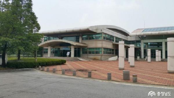 충남도 농업기술원, 폭염 속 토마토 안정 생산 현장 지도 강화 기사 이미지