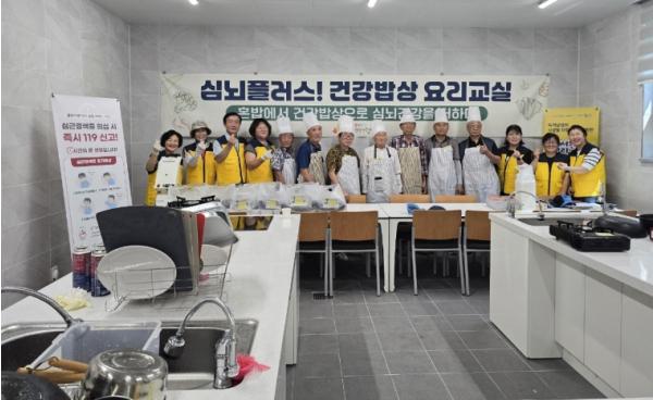 완주군 홀몸 남성 “혼자서도 건강하게” 기사 이미지